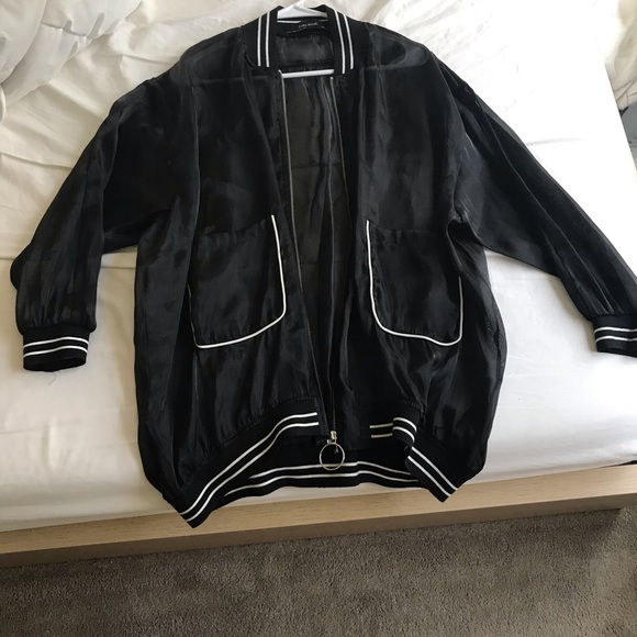 Zara Basic Athleisure Jacket - Picture 3 of 3